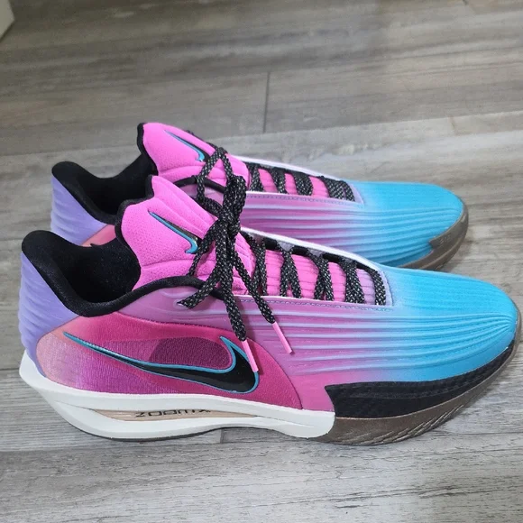 Nike GT Cut 3 Turbo Pink and Blue Shoes - Picture 4 of 4